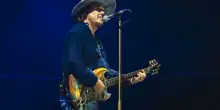 Zucchero: &ldquo;I giovani che fanno gli stadi sono macchine da guerra&rdquo;