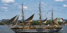 Trionfo a New York per Nave Amerigo Vespucci