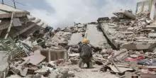 Terremoti in Venezuela, continua a salire il numero dei morti accertati. Restano decine di migliaia i dispersi