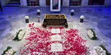 Iran, Khamenei: vendicare mio padre assassinato &egrave; un&rsquo;esigenza della nazione