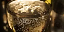 Lollobrigida: confermato rinvio health warning in Irlanda su vino