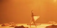 Biennale Danza, Emanuel Gat nella luce dei corpi e di Mahler