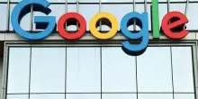 La Commissione Ue: Google viola regolamento europeo sui sui mercati digitali, multa da 890 milioni di euro
