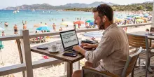 Ricerca Fiscozen: l&rsquo;80% delle Partite Iva lavora anche in vacanza