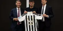 Calcio, Juve, ufficiale l&rsquo;arrivo di Alajbegovic