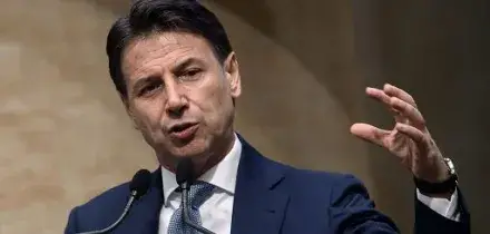 Conte: Costituzione scritta come antitesi a fascismo
