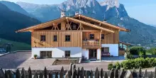 Nei masi dell&rsquo;Alto Adige l&rsquo;agriturismo affianca lavoro e saperi rurali