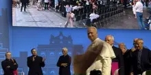 Meeting, il Papa saluta le &ldquo;sorelle di dolore&rdquo; Hamel e Kermiche