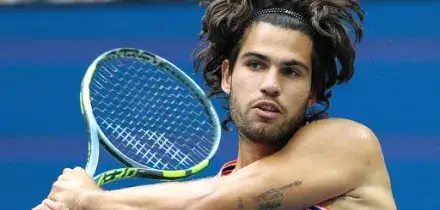 Tennis, Us Open, Alcaraz vince in rimonta ed &egrave; al terzo turno