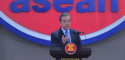 Wang Yi: la Cina propone nuovo assetto di sicurezza in Medio Oriente