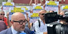 Campania, a Pozzuoli flashmob del centrodestra su Campi Flegrei