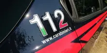 Pesaro, giovanissimi producevano molotov e le testavano in capannone
