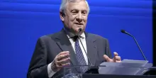 Carburanti, Tajani: tetto prezzi Eni, ha vinto la linea di FI
