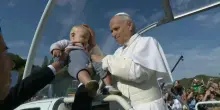 Il Papa: impossibile considerare normale togliere la vita
