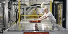 Acea: pi&ugrave; tempo per batterie auto Ue, capacit&agrave; non basta per IAA