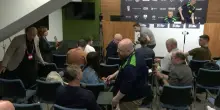 Calcio, tensione con i reporter israeliani: interrotta la conferenza stampa del ct dell&rsquo;Irlanda