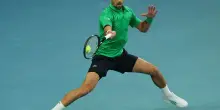 Djokovic ferma Zverev e va in semifinale a Pechino