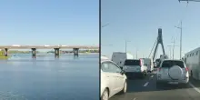Ucraina, continuano attacchi russi alle infrastrutture: colpito ponte sul Dnepr a Zaporizhzhia