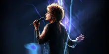 Fuori &ldquo;Viva la vita&rdquo; di Ornella Vanoni con Gabbani