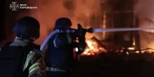 Ucraina, massicci attacchi missilistici russi: colpite infrastrutture energetiche a Kiev