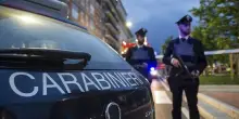 Roma, presi i due aggressori della minicar nera. Ris al lavoro
