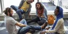 Turismo, nel 2027 vacanze con l&rsquo;AI e viaggi nell&rsquo;aldil&agrave;