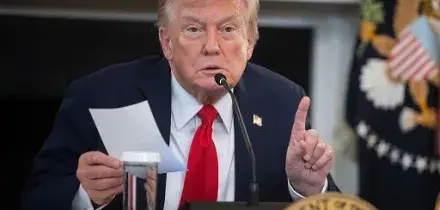 Ucraina, Trump sospende il pacchetto di sanzioni Usa alla Russia