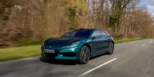 Denza Z9 GT, dalla Cina parte la sfida luxury: come &egrave; fatta e come la gran turismo che sfida le case tedesche