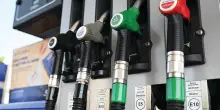 Carburanti, taglio accise sul gasolio per altri 6-7 giorni