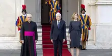 Mattarella in Vaticano per il primo vertice ufficiale con Papa Leone XIV