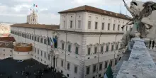 Il Quirinale non rischia a palazzo, ma nei salotti satolli di vino e lasagnette