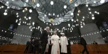 La giornata turca di Papa Leone si apre in moschea (senza preghiera)