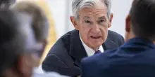 La Fed lascia i tassi invariati. La sfida di Powell a Trump