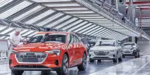 Audi, ricavi in calo del 10% e stime 2026 riviste al ribasso. Avanti con la maxi-ristrutturazione con Volkswagen