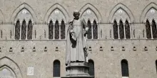 Quando il Pci senese discese a Roma per difendere Mps