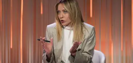 Meloni alla prova del Parlamento: parte la fase 2 del governo. Crosetto chiarisce su Sigonella