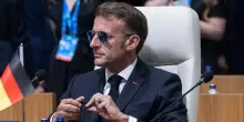 Macron scuote l&rsquo;Europa: &laquo;Pronti a difenderci a costo del sangue&raquo;. Il riarmo francese parte da 36 miliardi