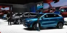 Auto, vola l&rsquo;export dei marchi cinesi: Byd alza il target di vendite all&rsquo;estero ma il mercato interno frena