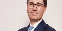 ????Btp, sar&agrave; un 2026 positivo e lo spread pu&ograve; andare sotto 60. L&rsquo;intervista ad Andrea Picchio (SocGen)
