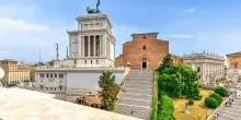 Roma, il lusso torna a guardare dall&rsquo;alto: venduto attico da oltre 12 milioni nel cuore monumentale della Capitale