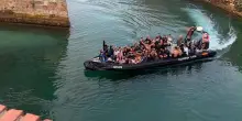 L&rsquo;Italia proroga i controlli alle frontiere con la Spagna: Schengen resta sospeso per altri 15 giorni