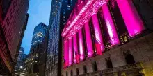 La diretta da Wall Street | Le borse Usa aprono in rosso. Scendono i titoli dei semiconduttori e il Nasdaq perde l&rsquo;1,1%