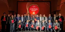 China awards 2025, a Milano Iccf premia 30 eccellenze. Leone d’oro alla carriera per Giorgio Armani