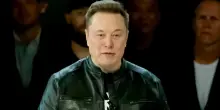 Tesla-SpaceX, cosa succede con la fusione: i rischi per gli investitori e quanto conviene comprare le azioni di Musk