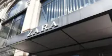 Zara ritira dal commercio il costume di Halloween accusato di richiamare l&rsquo;uniforme dei lager