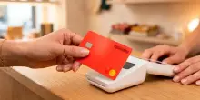 Satispay lancia gli investimenti in azioni ed Etf. E apre al banking con tre nuove carte di debito
