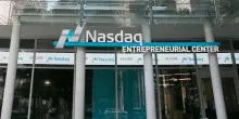 La diretta da Wall Street | Le borse Usa aprono positive. Il titolo di Micron vola dopo i risultati trimestrali: +16,8%