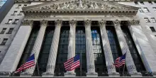La diretta da Wall Street | Borse Usa chiudono in calo: Dow Jones -0,63%, S&P 500 -0,40% e Nasdaq -0,13%