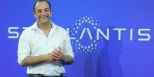 Stellantis investe nelle batterie allo stato solido: quota del 9,5% in Factorial e un posto nel cda