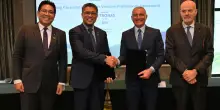 Eni, accordo vincolante con Petronas: nasce il primo satellite oil & gas dell’Asia